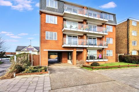 Eastern Esplanade, Thorpe Bay 2 bed apartment for sale