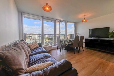 Angel Lane, London 2 bed flat for sale