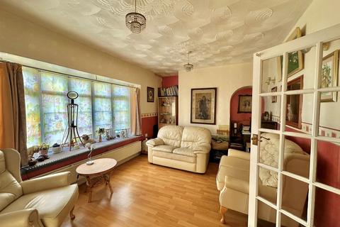 The Broadway, Minster On Sea... 3 bed end of terrace house for sale