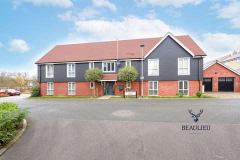 Chelmsford CM1 2 bed apartment for sale