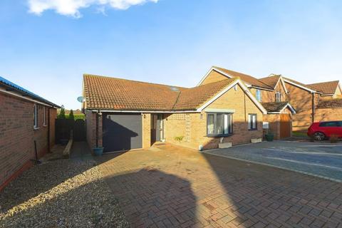 Archers Close, Brigg DN20 4 bed detached bungalow for sale