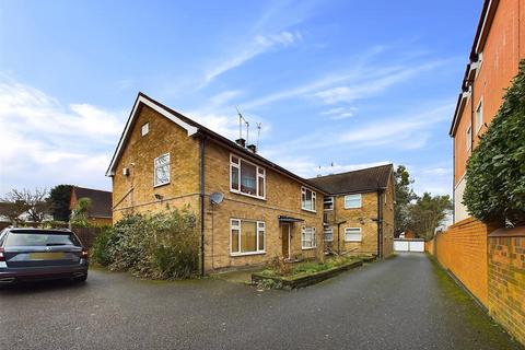 Ickenham Road, Ruislip HA4 Studio for sale