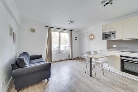 Milner Square, Barnsbury, London, N1 1 bed apartment for sale
