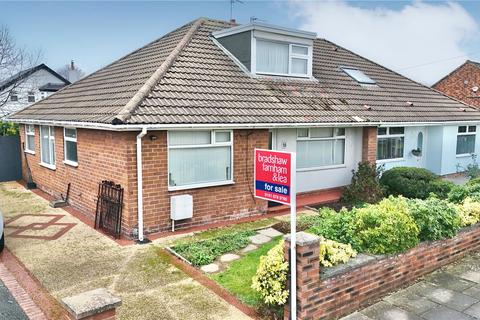 Grampian Way, Moreton, Wirral, CH46 4 bed bungalow for sale