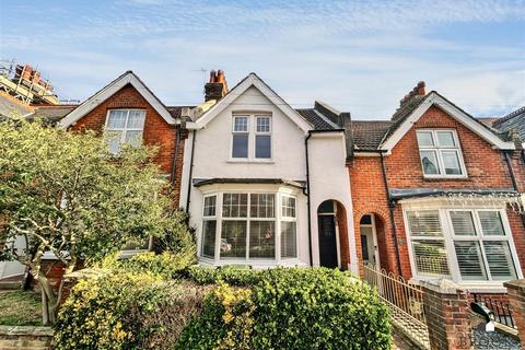 Hurst Road, Eastbourne BN21 3 bed terraced house for sale