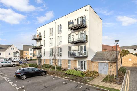 Hawker Drive, Surrey KT15 2 bed flat for sale
