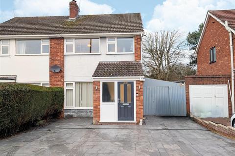 200 Crowmere Road, Shrewsbury, SY2 5LD 3 bed semi