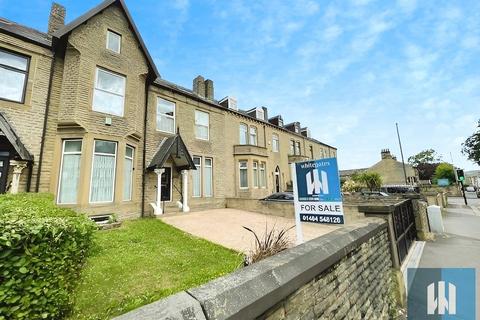Halifax Old Road, Huddersfield, HD2 8 bed terraced house for sale