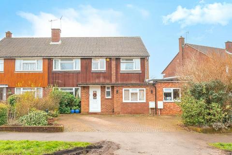 Farm Way, Hertfordshire WD23 5 bed semi