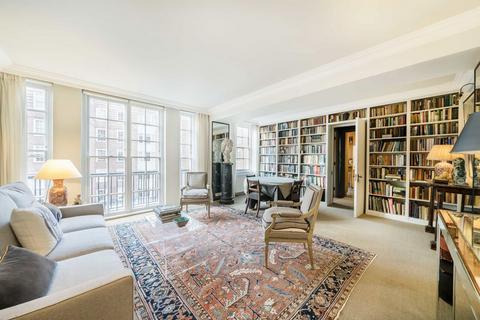 Whiteheads Grove, London SW3 2 bed flat for sale