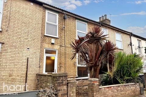 Woodbridge Road, Ipswich 2 bed terraced house for sale