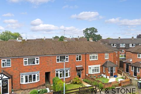 Chester Green, Loughton, Essex, IG10 3 bed terraced house for sale