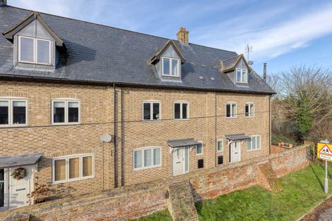 Rookery Close, Walkern, Stevenage... 3 bed terraced house for sale