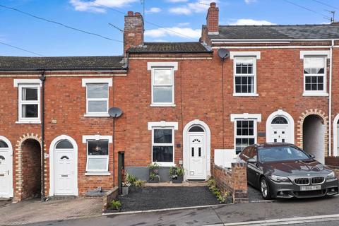 15 Berwick Street, Worcester.  WR5 3EA 2 bed terraced house for sale