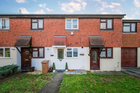 Mapleton Road, Chingford 2 bed house for sale