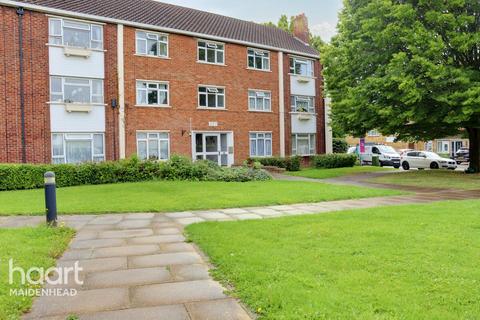 Northumbria Road, Maidenhead 2 bed apartment for sale