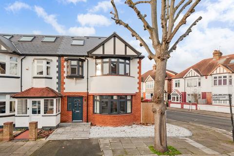 Chepstow Road, Hanwell, W7 5 bed semi