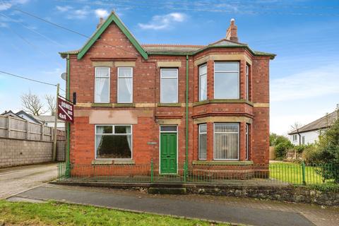 Holywell Road, St Asaph LL17 4 bed detached house for sale
