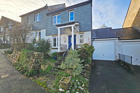 Catchfrench Crescent, Liskeard PL14 3 bed semi