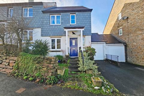 Catchfrench Crescent, Liskeard PL14 3 bed semi