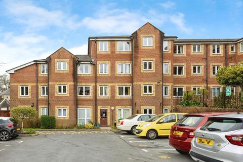 Maxime Court, Sketty, Swansea, SA2 1 bed flat for sale