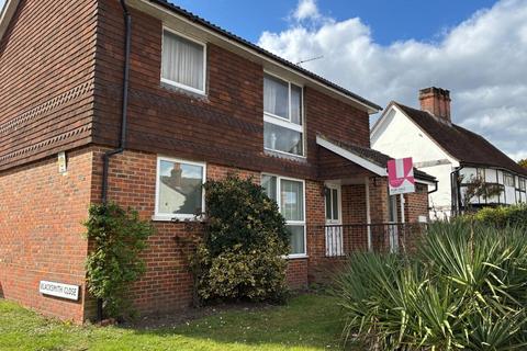 Ashtead Village 1 bed maisonette for sale