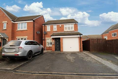 Moorhouse Drive, Thurcroft, Rotherham 3 bed detached house for sale