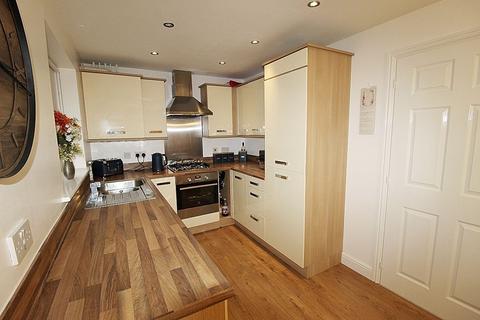 Moorhouse Drive, Thurcroft, Rotherham 3 bed detached house for sale