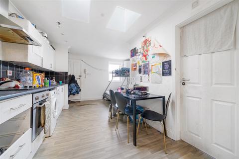 Maple Road, London Studio for sale