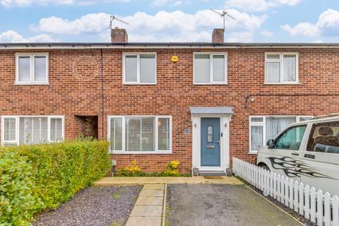 Boundary Lane, Welwyn Garden City, AL7 3 bed terraced house for sale