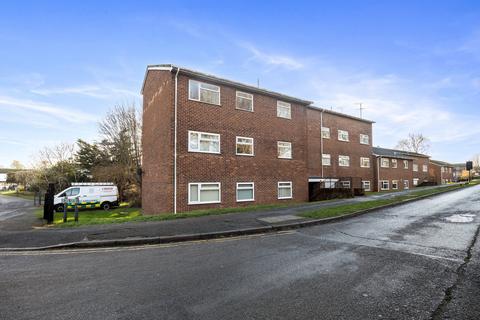 Polegate BN26 3 bed flat for sale