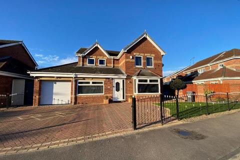 Hartsholme Park, Kingswood, Hull, HU7... 4 bed detached house
