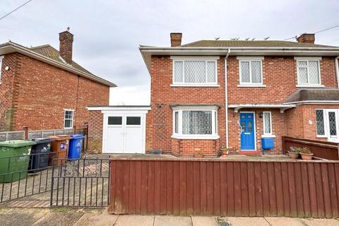 STEVENSON PLACE, CLEETHORPES 3 bed semi