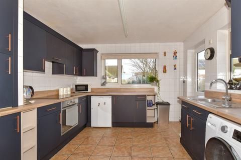 Birling Road, Snodland, Kent 2 bed semi