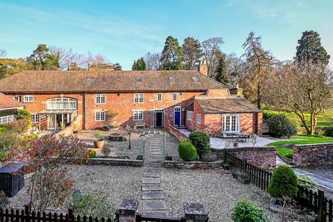 5 Stanmore Mews, Stourbridge Road... 2 bed mews for sale