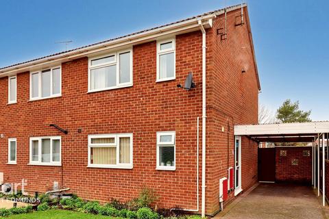 Raynham Road, Bury St Edmunds 3 bed semi