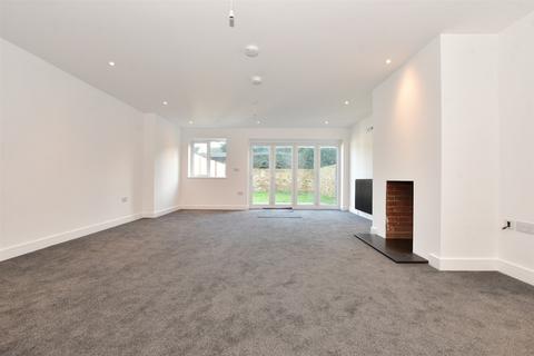Golf Road, Deal, Kent 5 bed semi