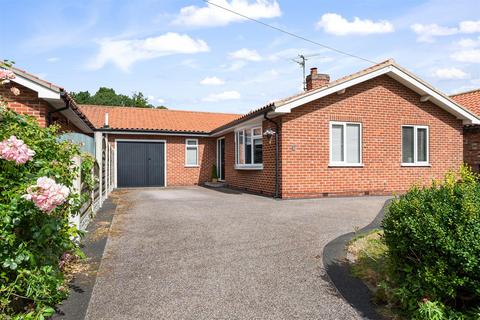 The Village, Skelton, YO30 1XX 3 bed bungalow for sale