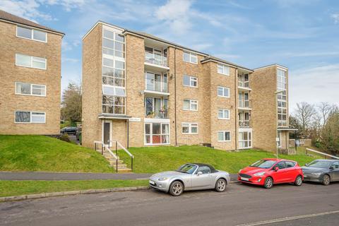 Northlands Drive, Alton Court... 2 bed apartment for sale