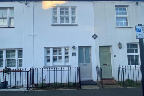Crown Lane, Southgate N14 2 bed cottage for sale