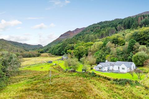 Llanfrothen, Penrhyndeudraeth 3 bed property for sale