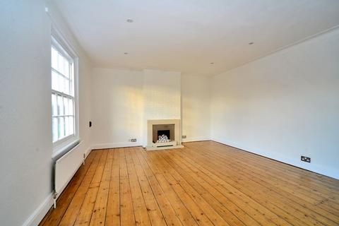 The Broadway, Thames Ditton 3 bed property for sale