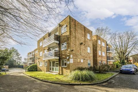 September Way, Stanmore HA7 Studio for sale