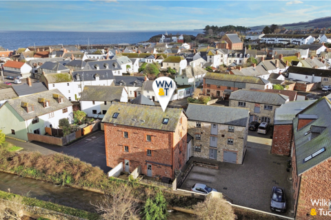 Watchet TA23 5 bed barn conversion for sale