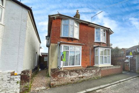 Argyll Place, Ryde, Isle of Wight 2 bed semi