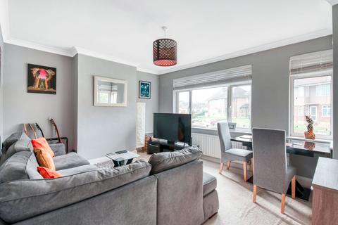 Mount Court, West Wickham BR4 2 bed maisonette for sale