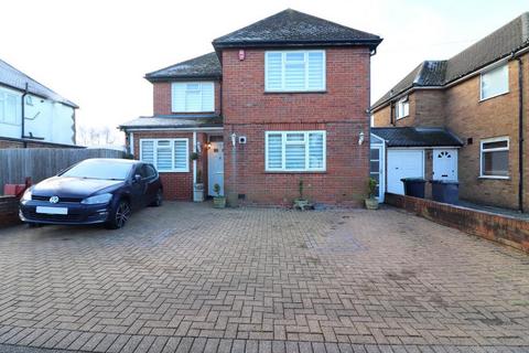 Luton LU2 5 bed detached house for sale