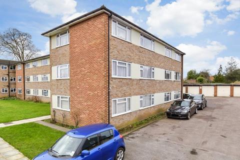 Park Avenue, Maidstone, Kent 2 bed apartment for sale