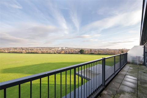Swannell Way, Cricklewood, London, NW2 2 bed apartment for sale