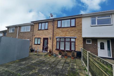 Laurel Drive, Bradwell 3 bed terraced house for sale